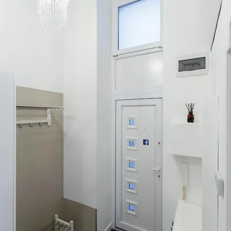 Sleek Minimalist Studio At Inner *