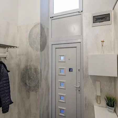 Sleek Minimalist At Inner Apartment Budapest