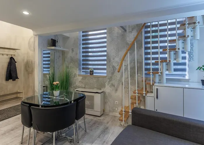 Sleek Minimalist At Inner * 布达佩斯