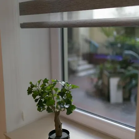 Apartman Sleek Minimalist Studio At Inner Budapest