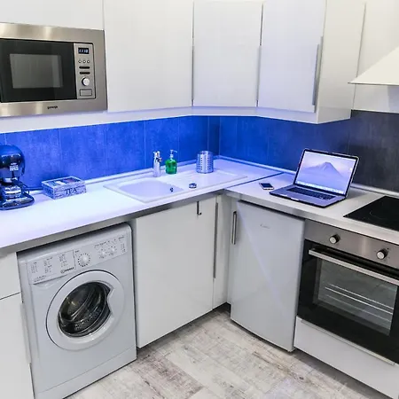 Sleek Minimalist At Inner *