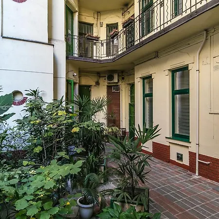 Sleek Minimalist At Inner